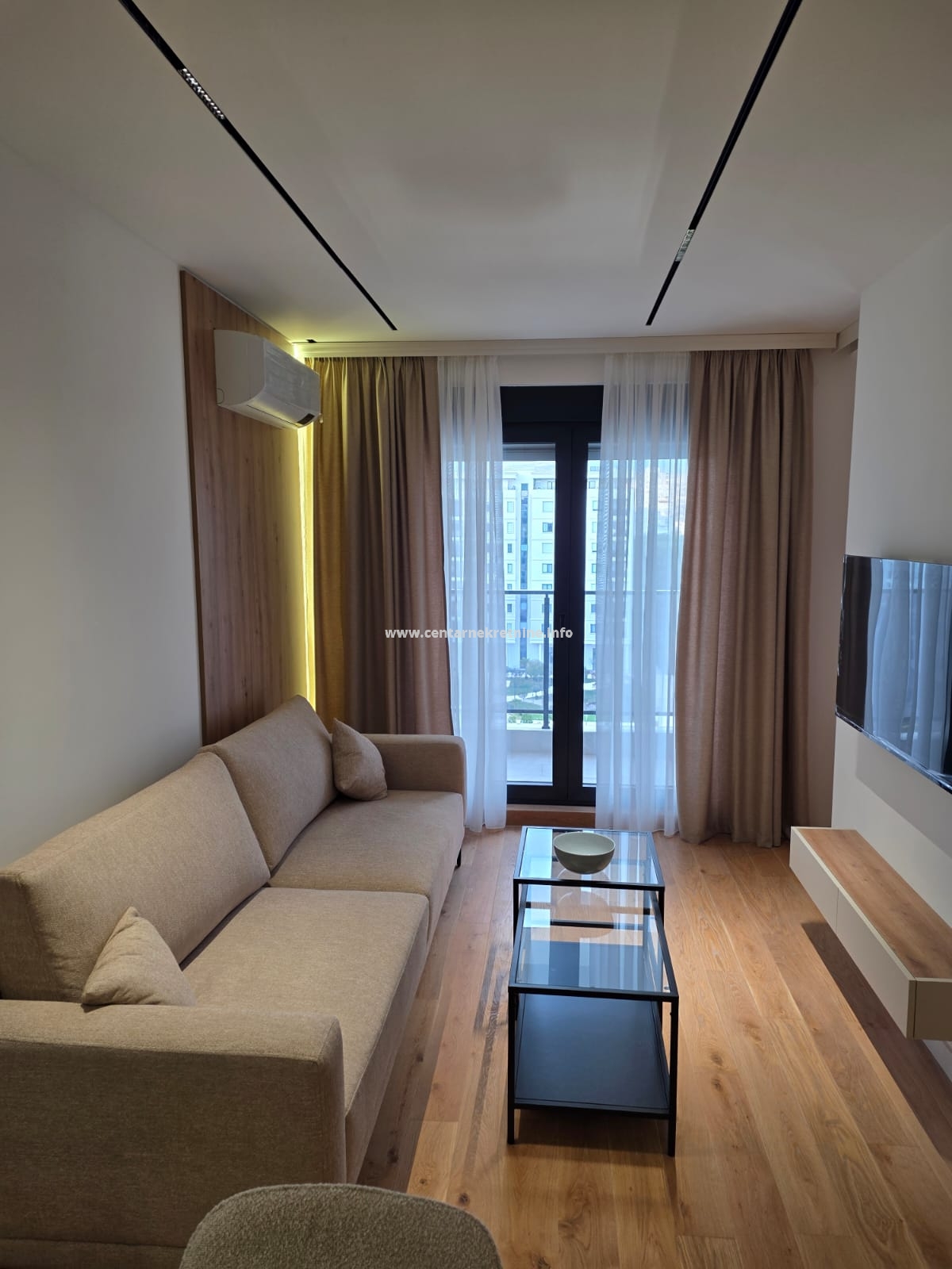 Izdavanje, jednosoban stan  44m2, Preko Morače, Podgorica